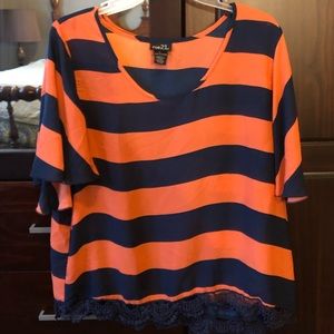 Rue 21 sz. XL orange & navy striped blouse with lace scalloped trim